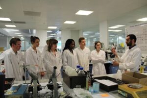 Students receiving a demonstration of FTIR