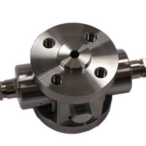 Flange mounted process spectroscopy cell with fiber optic cables attached