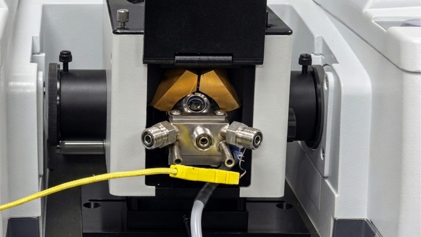 Harrick Praying Mantis in use